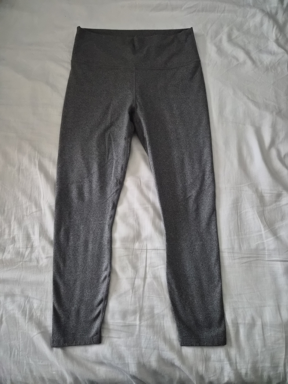 Fabletics leggings Grey size Medium